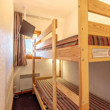 Lumineux Avec Wifi Et Acceptant Les Animaux A Plagne Soleil, 6 Personnes - Fr-1-351-3 Apartamento La Plagne